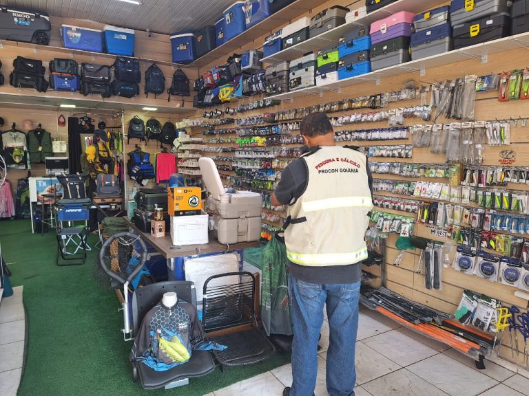 Procon Goiânia encontra variação superior a 400% nos preços de itens para pesca e camping