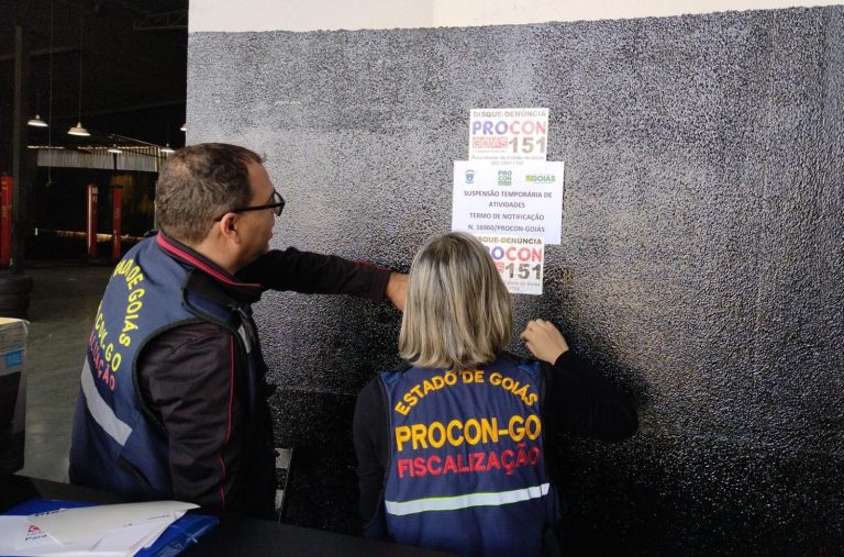 Revendedora de pneus de Goiânia tem atividade suspensa pelo Procon Goiás