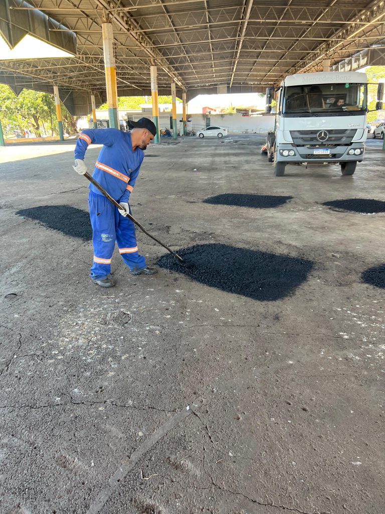 Prefeitura de Goiânia recapeia piso do Cepal do Setor Sul após pedidos da comunidade