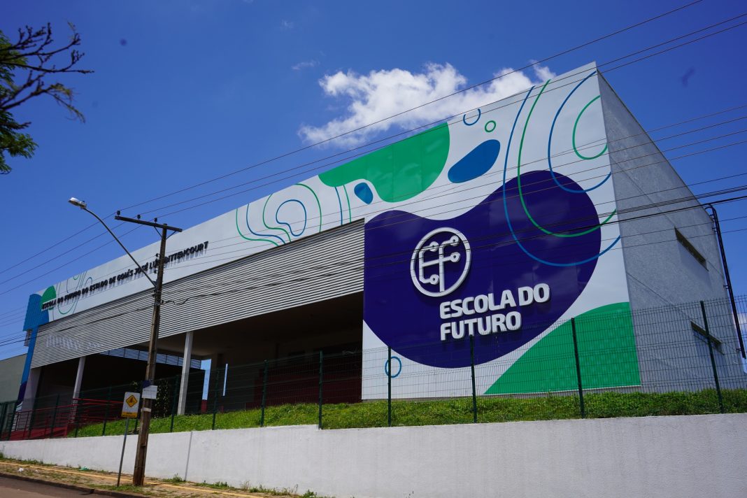 Escolas do Futuro oferecem 715 vagas para cursos gratuitos na área de tecnologia e artes