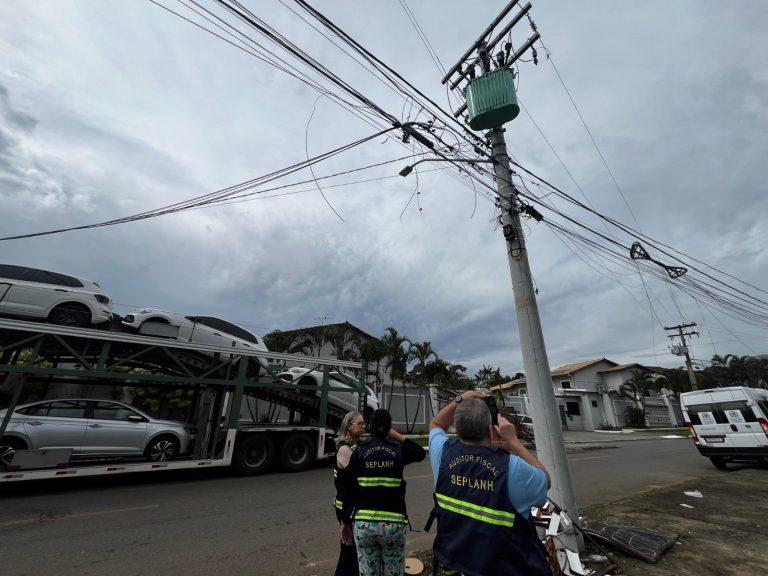 Prefeitura de Goiânia garante segurança com fiscalização de fios irregulares