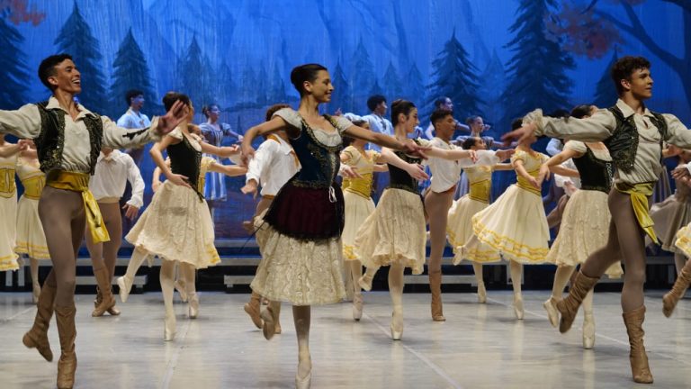 Museu de Arte de Goiânia recebe exposição comemorativa dos 60 anos de carreira de Waldomiro de Deus