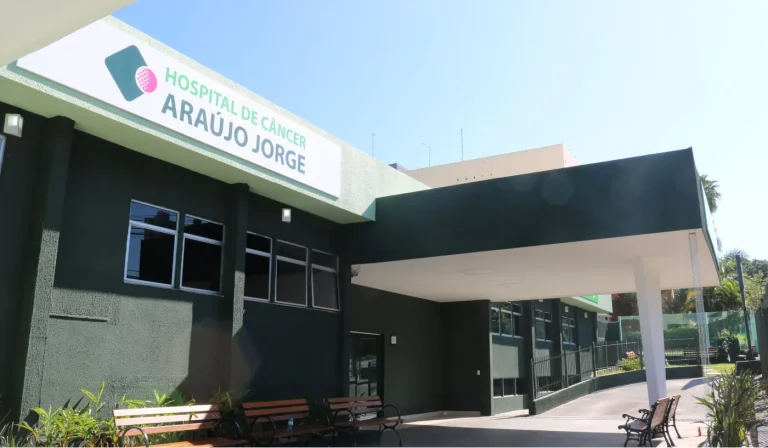 Banco de Sangue do Hospital Araújo Jorge precisa de doações com urgência