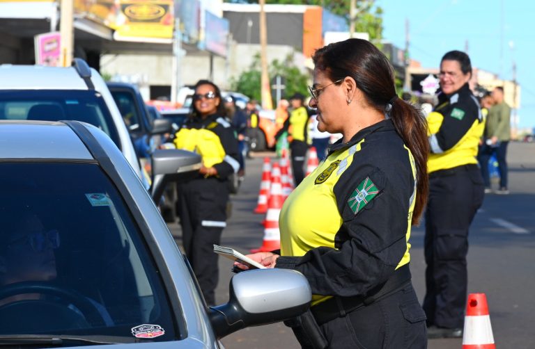 Prefeitura de Goiânia e TJGO promovem blitz educativa para encerrar Semana Nacional de Trânsito 