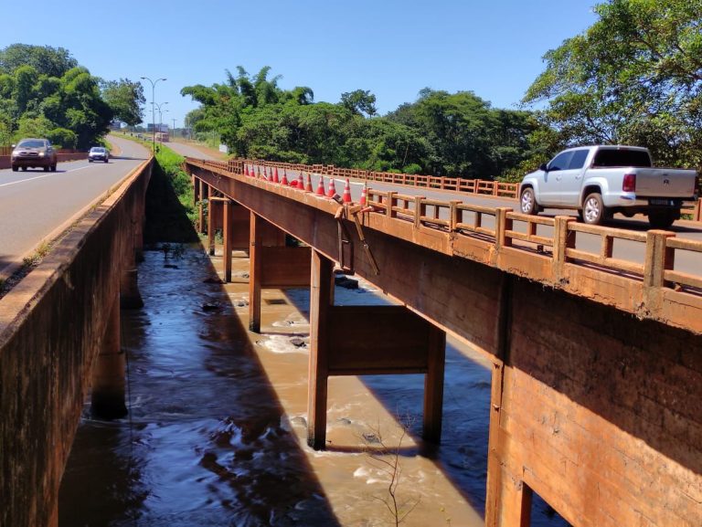 Obras interditam ponte sobre o Rio Claro e alteram tráfego da BR-364 em Jataí
