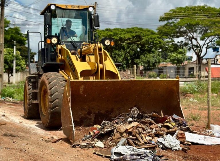 Prefeitura de Goiânia retira mais de 1,1 milhão de toneladas de resíduos e reforça conscientização sobre descarte correto 