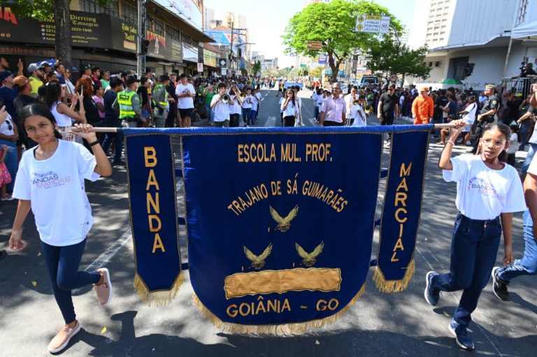 Prefeitura celebra 92 anos de Goiânia com desfile cívico-militar na Avenida 24 de Outubro