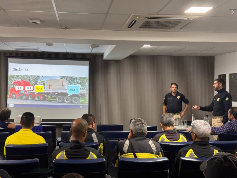 Prefeitura de Goiânia capacita agentes para fiscalizar caminhões com excesso de peso 