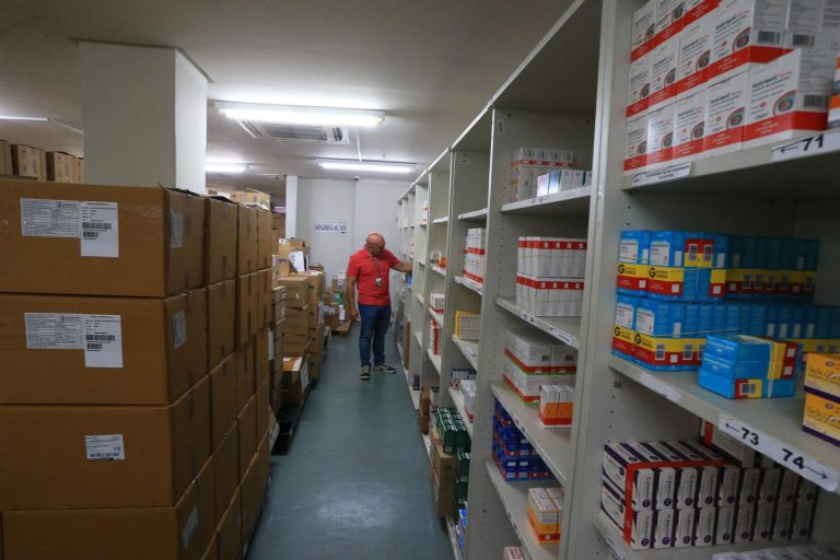 Governo de Goiás lança sistema de notificações por WhatsApp para pacientes que utilizam medicamentos de alto custo