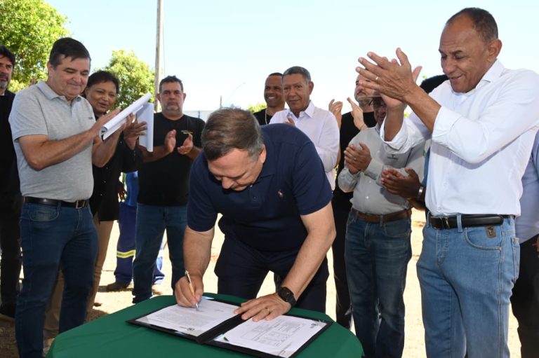 Prefeito Sandro Mabel autoriza recapeamento de 38 km de vias em 12 bairros de Goiânia