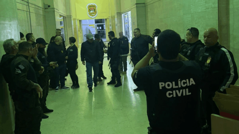 Polícia Civil desarticula organização criminosa especializada em golpes virtuais e lavagem de dinheiro em operação conjunta com São Paulo