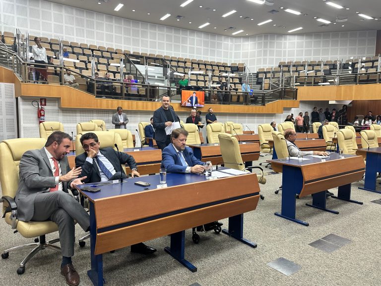 Câmara de Goiânia recebe projeto da Lei Orçamentária de 2026 com previsão de R$ 10,4 bilhões em receita e despesa 