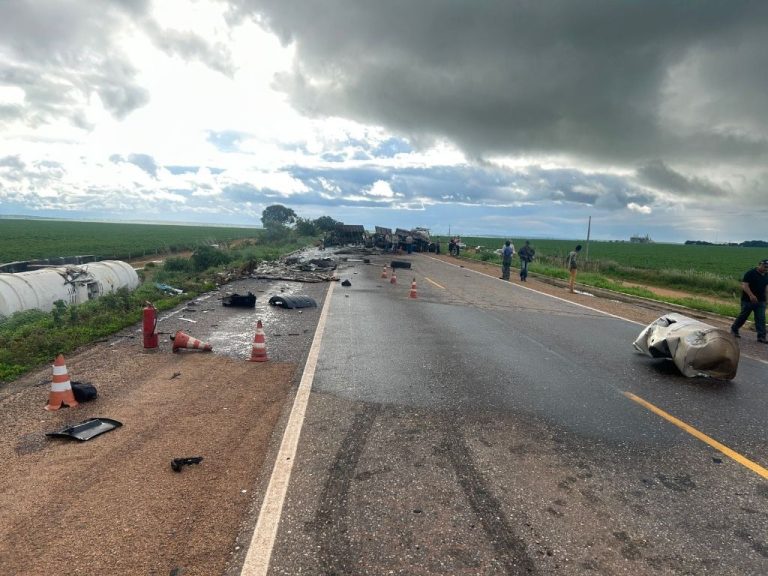 Rodovias federais em Goiás têm oito mortes e 27 acidentes no fim de semana, aponta PRF