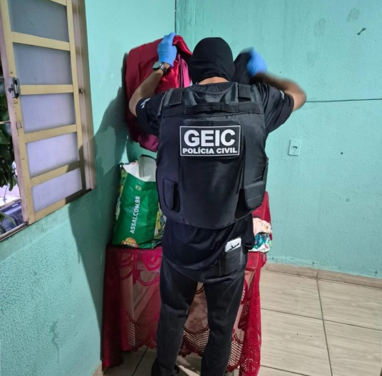 Mulher suspeita de integrar grupo que aplicava golpes emocionais em familiares de hospitalizados é presa em Goiânia