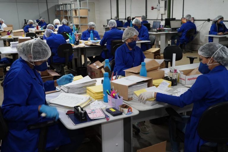 Governo de Goiás digitaliza prontuários do SUS dos últimos 20 anos e lidera modernização da Saúde no país