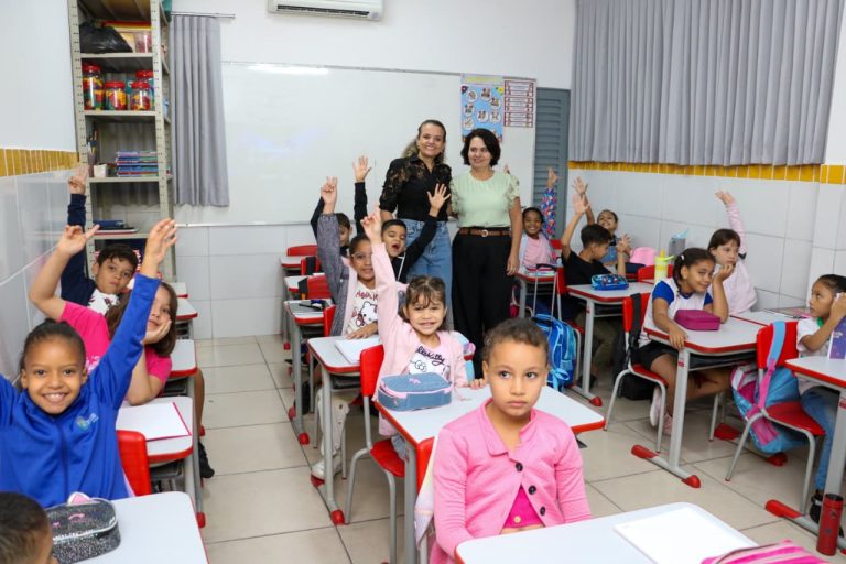Rede Municipal de Ensino de Goiânia inicia ano letivo de 2026 para cerca de 120 mil alunos