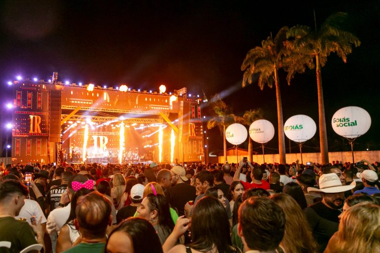 Governo de Goiás investe R$ 20 milhões e Folia Goiás 2026 bate recorde de público em 24 cidades