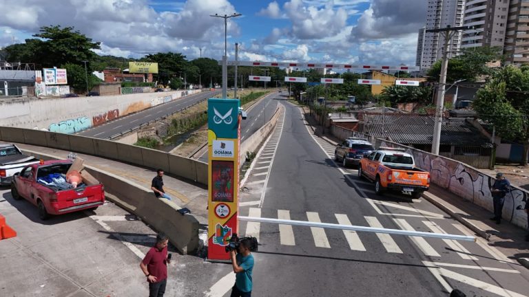 Prefeitura de Goiânia implanta sistema inteligente com cancelas automáticas no Complexo Jamel Cecílio para prevenir alagamentos