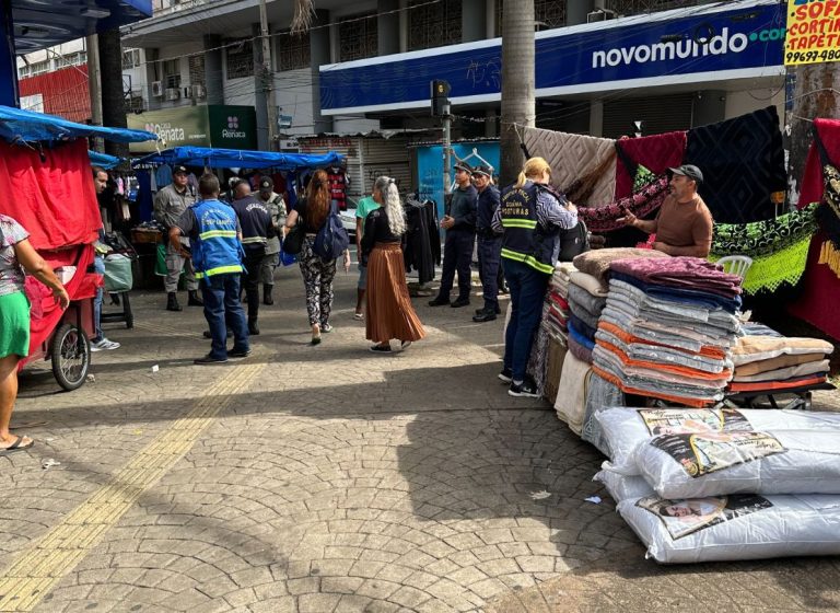 Prefeitura de Goiânia avança na regularização e resolve 80% dos pedidos de ambulantes;