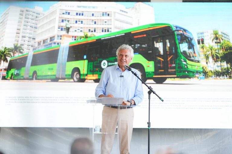 Governo de Goiás inaugura novo Terminal Padre Pelágio e entrega ônibus a biometano em Goiânia