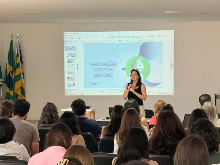 Prefeitura de Goiânia capacita médicos da rede municipal para reforçar combate à dengue