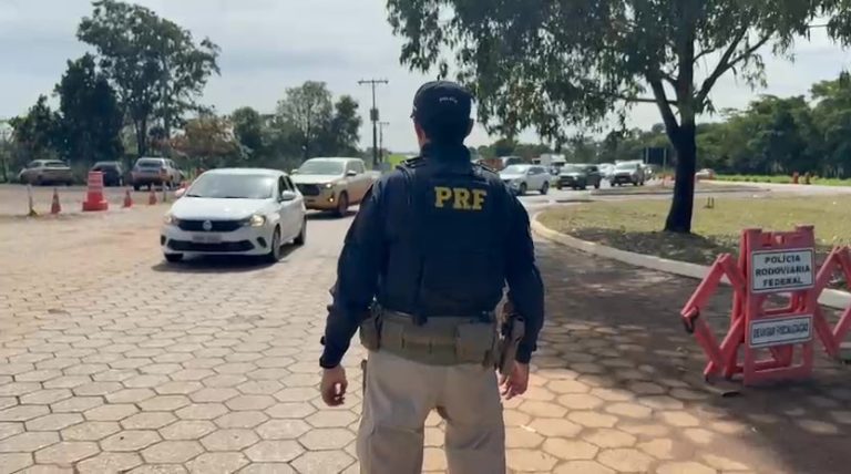 PRF inicia Operação Semana Santa com foco em ultrapassagens proibidas nas rodovias