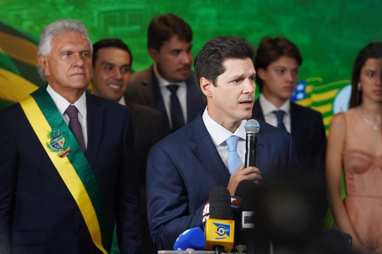 Governador de Goiás, Daniel Vilela em evento político.