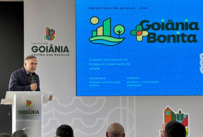 Prefeito Sandro Mabel apresenta projetos de lei contra descarte irregular de lixo e pichações em Goiânia