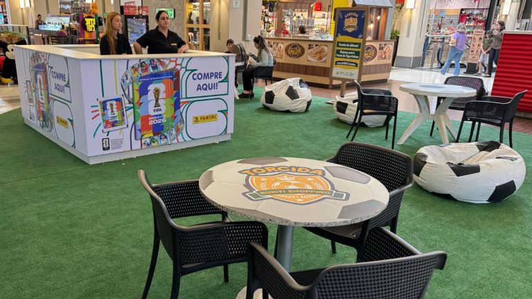 Buriti Shopping cria espaço para troca de figurinhas da Copa do Mundo 2026 em Aparecida de Goiânia