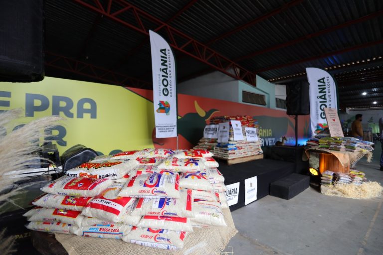 Prefeitura de Goiânia arrecada mais de 80 toneladas de alimentos durante a Pecuária 2026