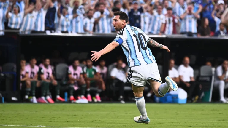 Messi brilha com hat-trick na estreia da Argentina e Áustria vence Jordânia pelo Grupo J da Copa do Mundo