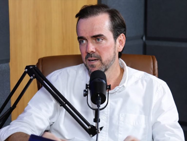 Gustavo Mendanha confirma pré-candidatura ao Senado e amplia disputa na base governista