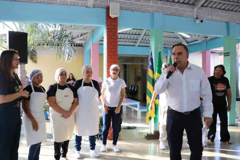 Concurso vai premiar merendeiras da rede municipal e incentivar alimentação saudável nas escolas de Goiânia