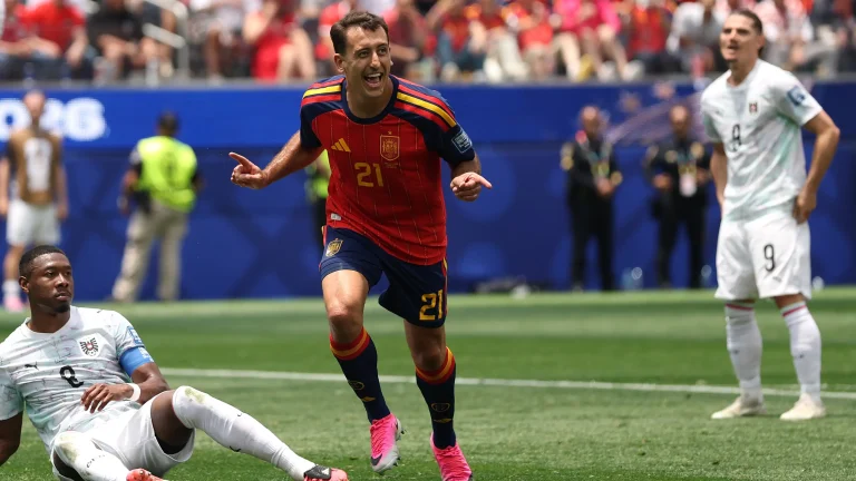 Com dois gols de Oyarzabal, Espanha goleia Áustria por 3 a 0 e encara Portugal nas oitavas 