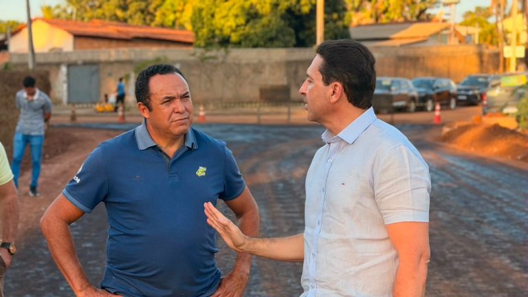 Prefeito Leandro Vilela vistoria obras e acompanha fase final da ponte entre Veiga Jardim e Colinas de Homero