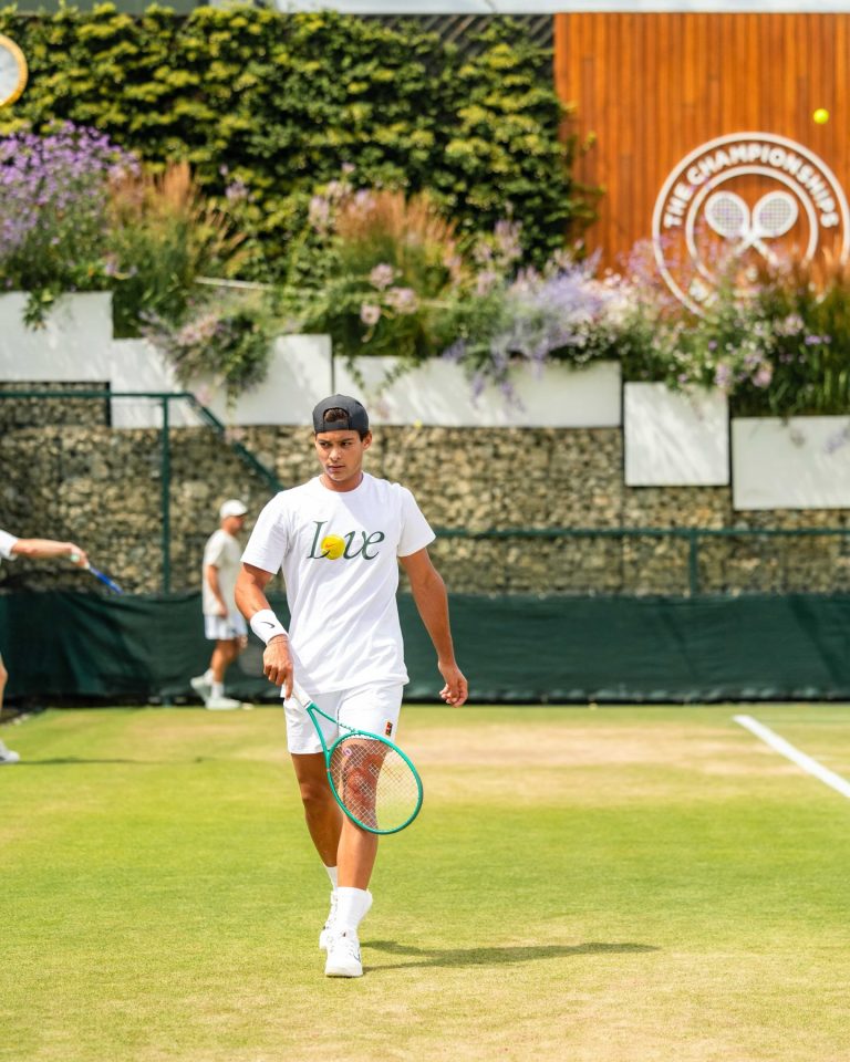 Guto Miguel estreia com vitória nas duplas de Wimbledon Júnior e avança às oitavas