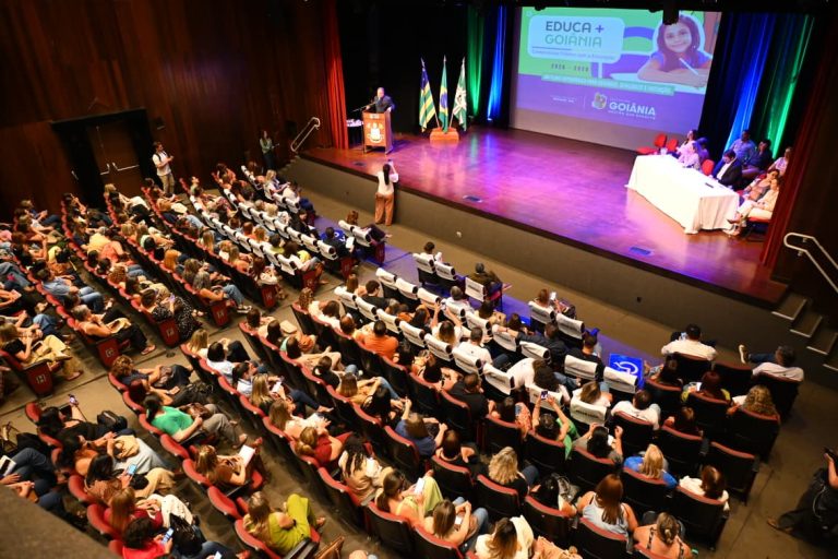 Prefeitura de Goiânia lança plano com 93 metas para fortalecer educação até 2028