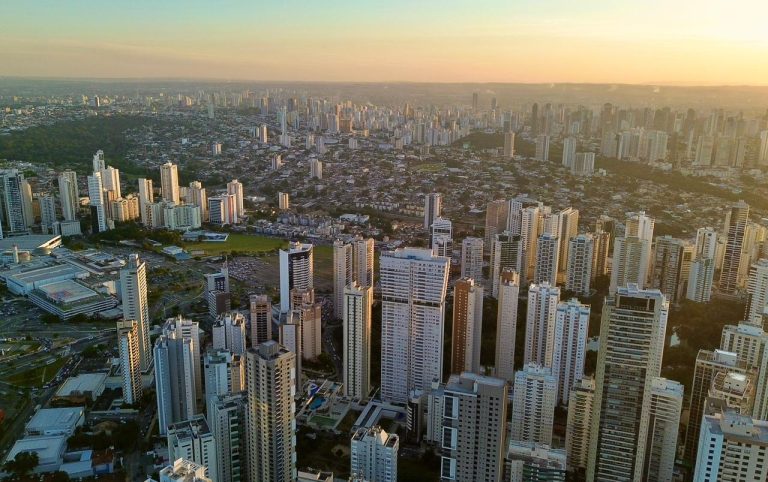 Goiânia lidera em saúde, negócios e indicadores digitais entre grandes cidades do Centro-Oeste
