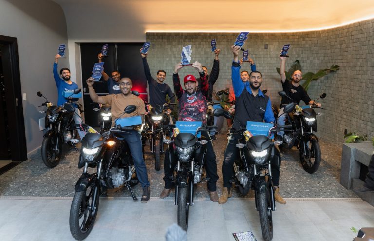 Goiânia concentra primeiros ganhadores de motos em ação que já investiu R$ 1 milhão em entregadores