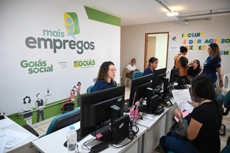 Goiás promove feirão com 2,5 mil vagas de emprego em Goiânia