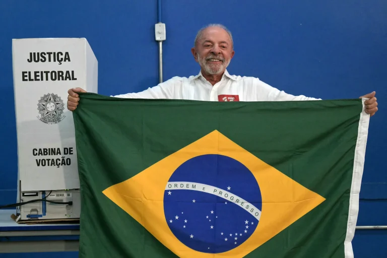 Presidente Lula votou em São Bernardo do Campo (SP)